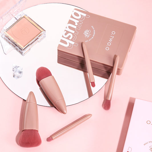 O.TWO.O 5pcs Brushes with Mirror