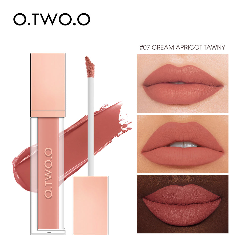 O.TWO.O Heavy Mist Velvet Lipgloss