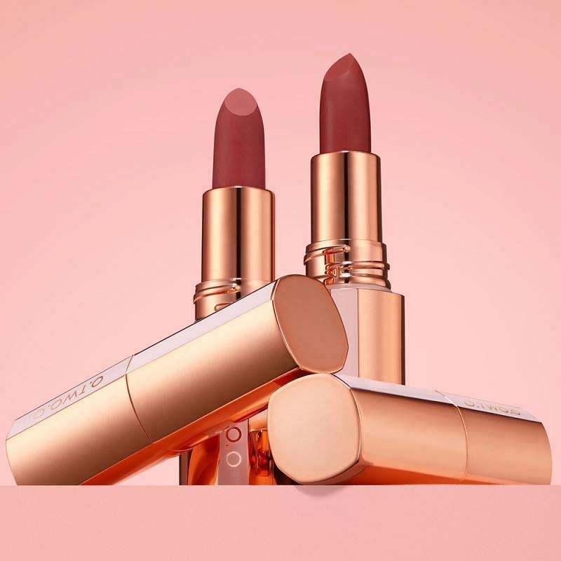 O.TWO.O Matte Misty Kiss Lock Color Waterproof Lipstick