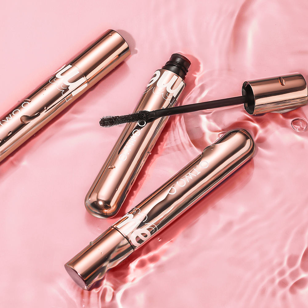 O.Two.O Waterproof & Long Lasting Volume Curling Mascara