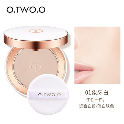 O.Two.O Matte Silky & Moisturizing Setting Powder
